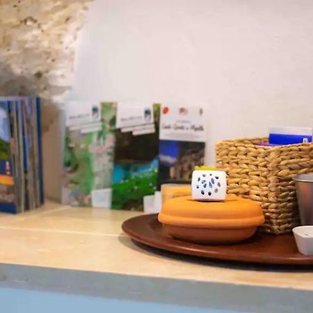 Biancofino Rooms San Valentino in Abruzzo Citeriore Exteriör bild
