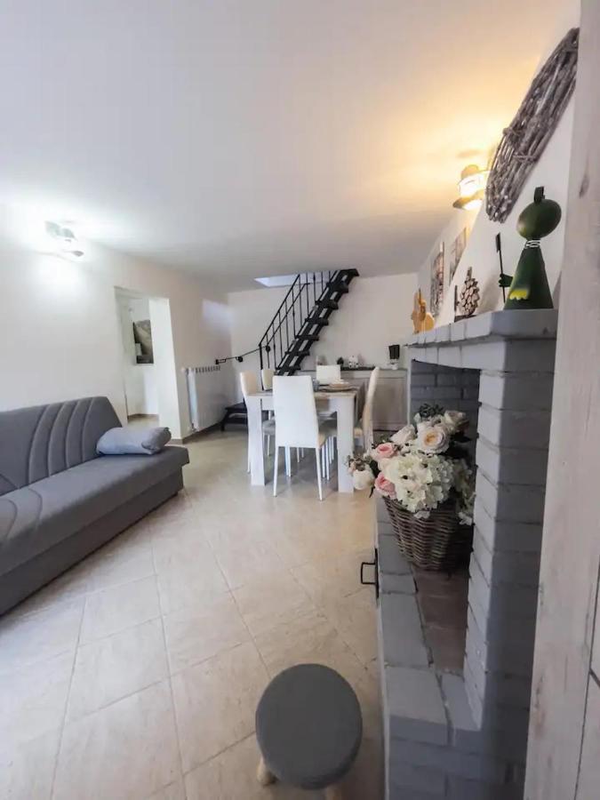 Biancofino Rooms San Valentino in Abruzzo Citeriore Exteriör bild